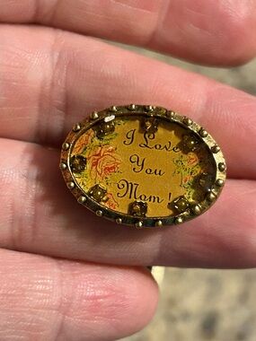 Maximal Art Pin Mother's Day I Love You Mom Heart Brooch John Wind Jewelry W/Box